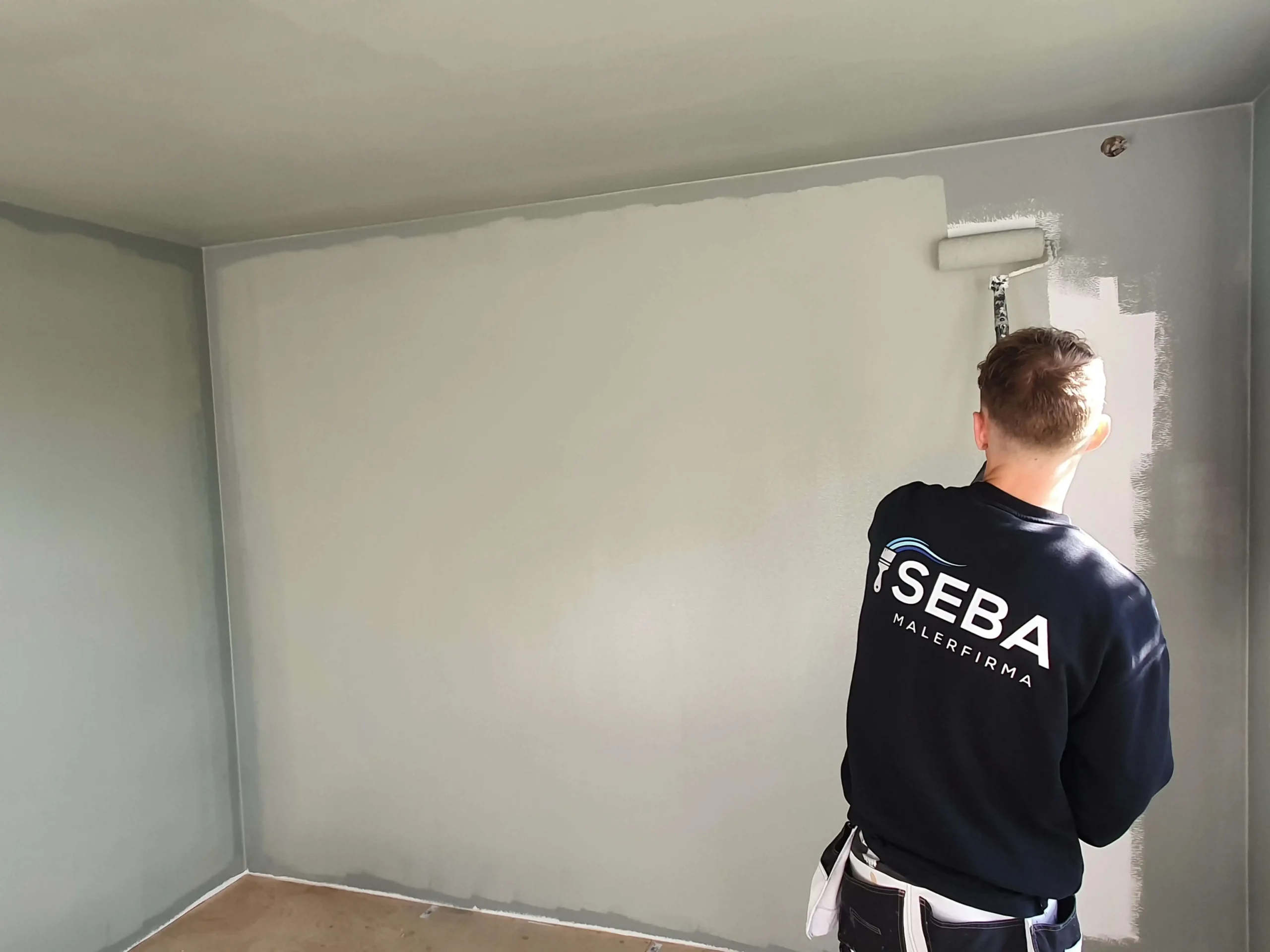 maling af vægge og lofter